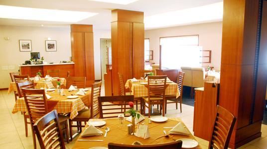 Hotel Deepa Comforts Mangalor Kültér fotó